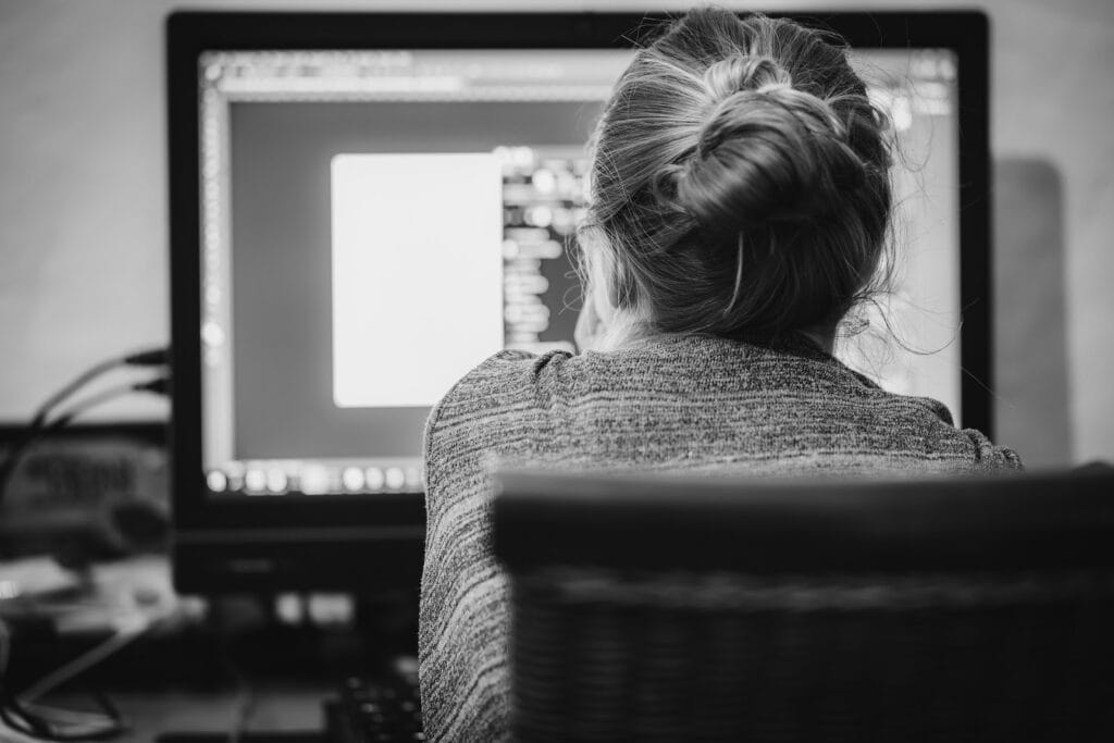 graphic design market statistics